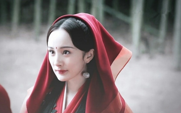 Những lần người đẹp Hoa ngữ bị chê bai vì làm 'đệ nhất mỹ nhân'