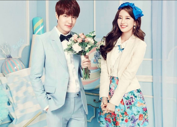 Suzy khi bất ngờ “đụng độ” bạn gái cũ của Lee Min Ho trên thảm đỏ
