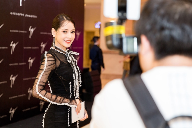 Fan nhận ra màn đụng độ váy áo của Yoona và Chi Pu, ai đẹp hơn?