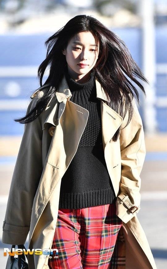 Những hình ảnh mới nhất xinh lung linh của Han Hyo Joo