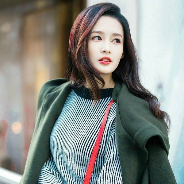 Giật mình với top 10 sao nữ hot nhất Hoa ngữ hiện nay