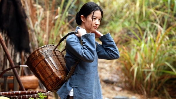 Lưu Diệc Phi bị chê cười là thuốc độc phòng vé vì phim mới lại thua lỗ