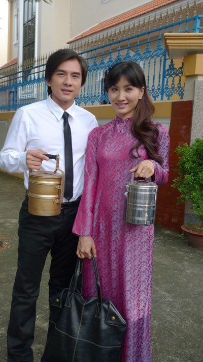 Sao Việt trông ra sao khi hóa than thành thầy cô giáo trên màn ảnh nhỏ