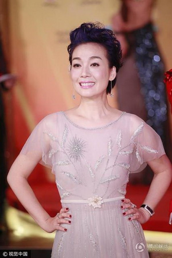 Dàn mỹ nhân TVB khoe vẻ đẹp quyến rũ trong đêm khánh đài 2017
