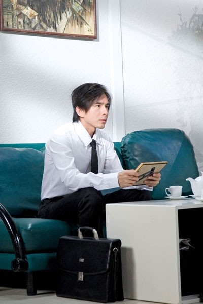 Sao Việt trông ra sao khi hóa than thành thầy cô giáo trên màn ảnh nhỏ