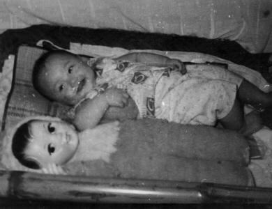 Đường Tăng nhỏ tuổi nhất Tây Du Ký 1986 vừa lộ diện đã gây bão mạng