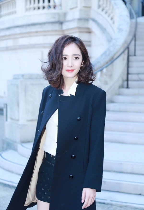 Những lần 'xuống tóc' giúp mỹ nhân Cbiz lên đời phong cách thời trang