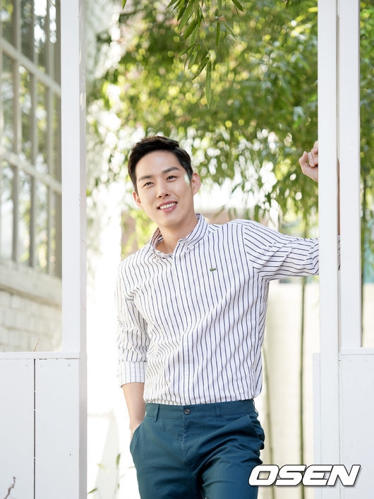 Baek Sung Hyun thông báo nhập ngũ đầu tháng 1 năm sau