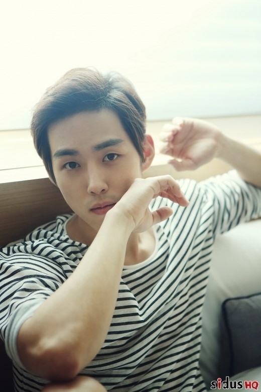 Baek Sung Hyun thông báo nhập ngũ đầu tháng 1 năm sau