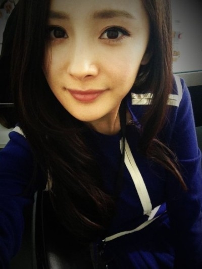 Bằng chứng chứng minh Dương Mịch là nữ hoàng "nghiện" selfie nhất Cbiz