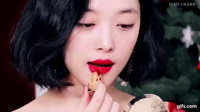 Sulli xinh như Bạch Tuyết trong clip quảng cáo mỹ phẩm mới