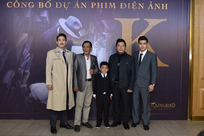 Hứa Vĩ Văn bỏ hình ảnh soái ca đóng phim đầu tay của đạo diễn 9X