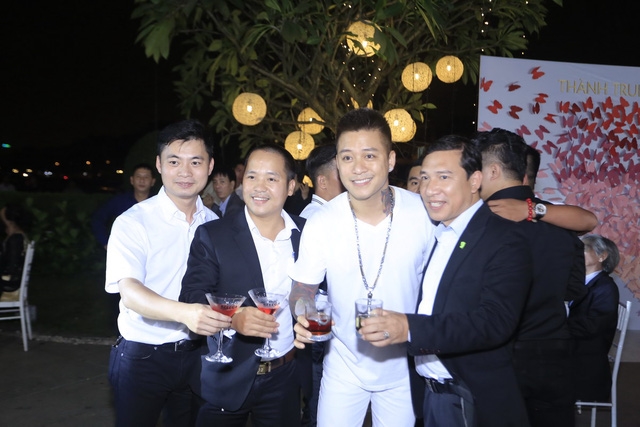Đám cưới sao Việt nào có dàn khách mời “khủng” nhất showbiz