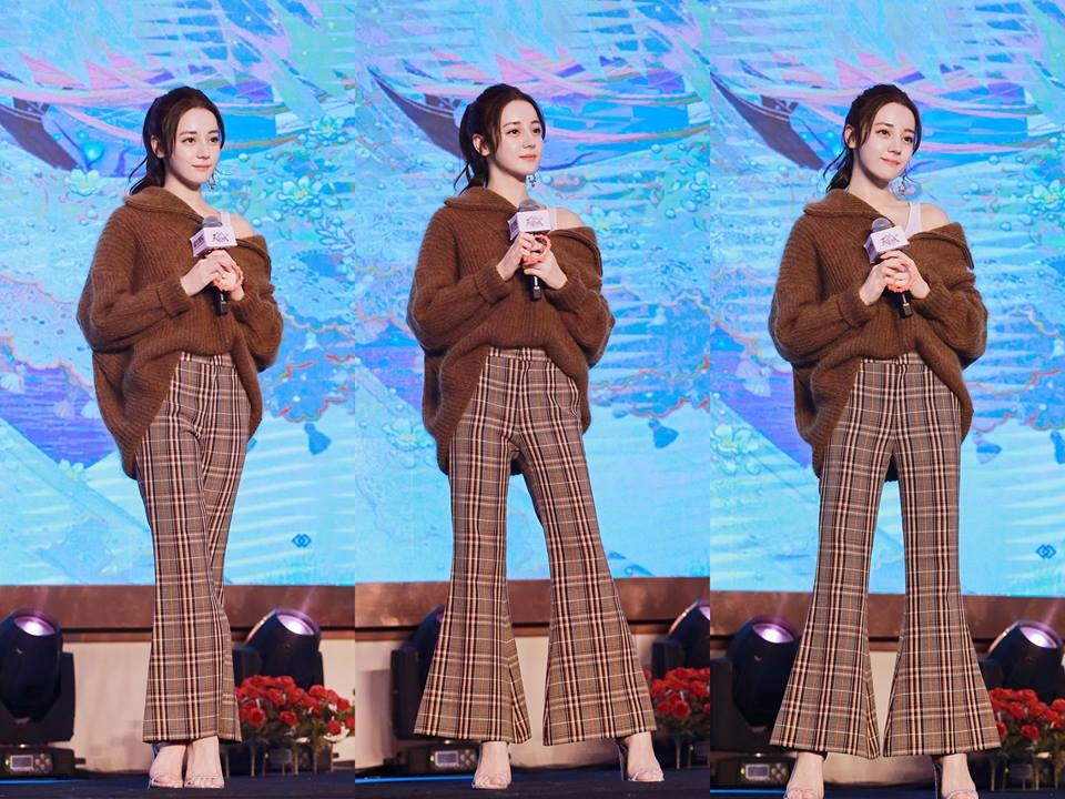 Những trang phục vốn dĩ ai mặc cũng xấu nhưng mỹ nhân diện lại khác