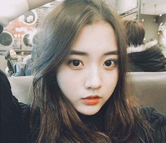 Những mỹ nhân tương lai của màn ảnh Hàn: mặt tròn, má bánh bao