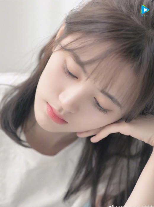 Những khoảnh khắc đẹp được của sao Hoa ngữ mà ít người biết