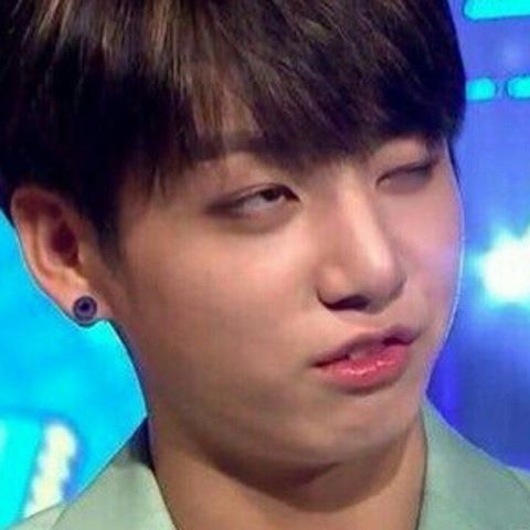 Meme thần thánh của idol Kpop