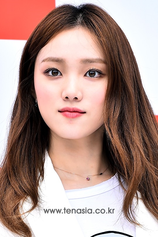 Lee Sung Kyung sẽ quay lại màn ảnh nhỏ trong thời gian tới?