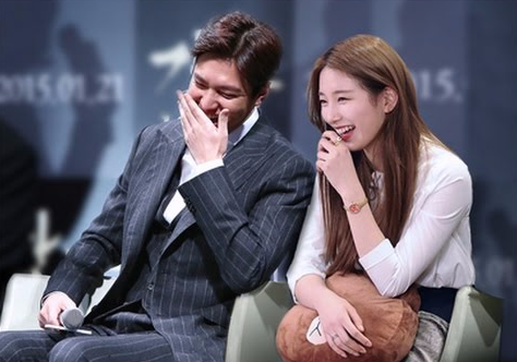 Những cặp đôi yêu gây sốc showbiz Hàn khi tuyên bố hẹn hò