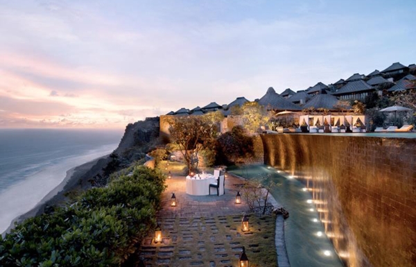 MXH lại dậy sóng vì tin Dĩnh Đình sẽ kết hôn tại đảo Bali vào năm sau