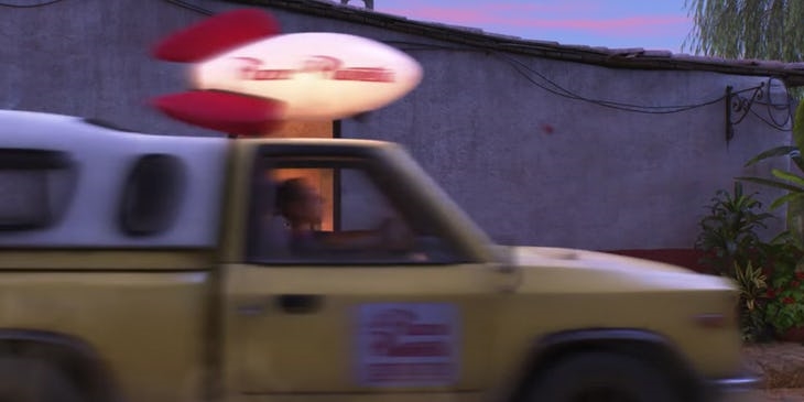 Chỉ fan ruột của Pixar mới nhìn ra những bí ẩn thú vị này trong Coco