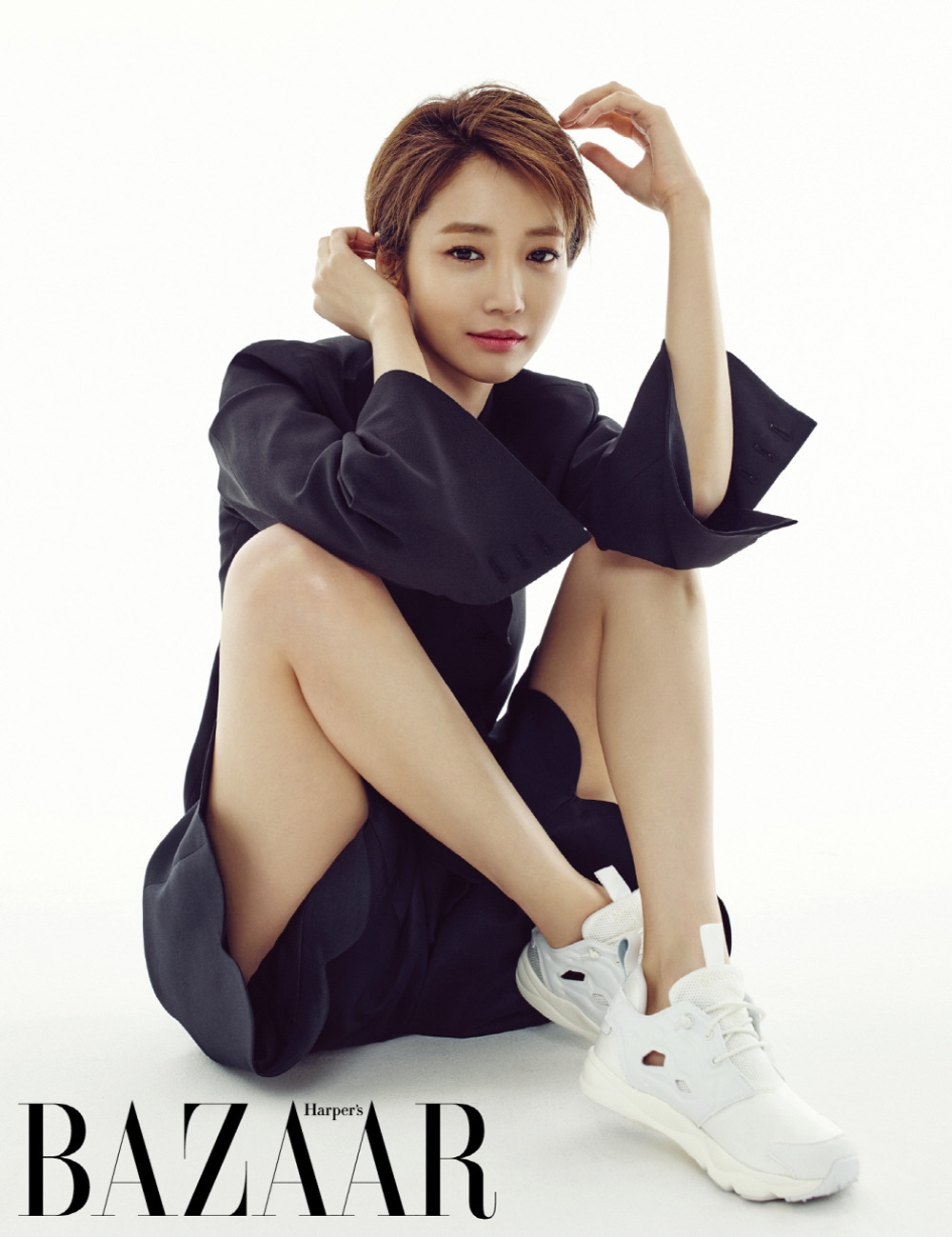 Khám phá chìa khóa cho sắc đẹp thời thượng của Go Jun Hee