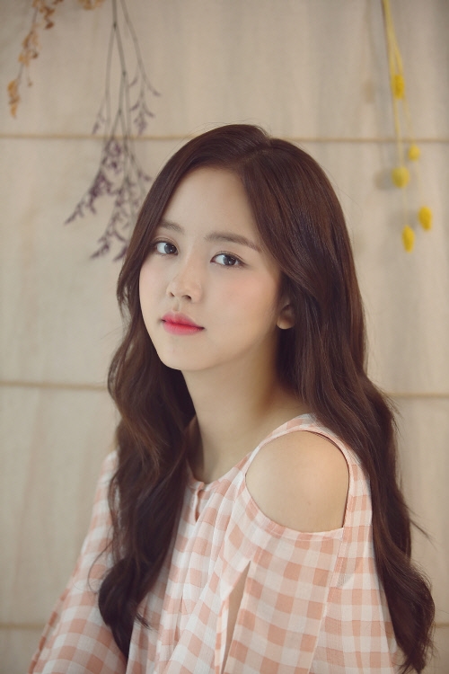 Kim So Hyun có thể sẽ quay lại màn ảnh nhỏ đóng cặp với Yoon Doo Joon