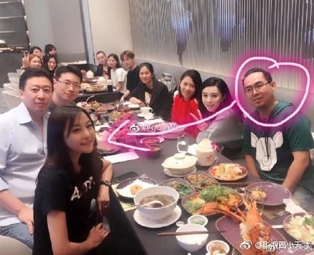 Phạm Băng Băng lần đầu tiên bị lu mờ vì nhân viên của mình