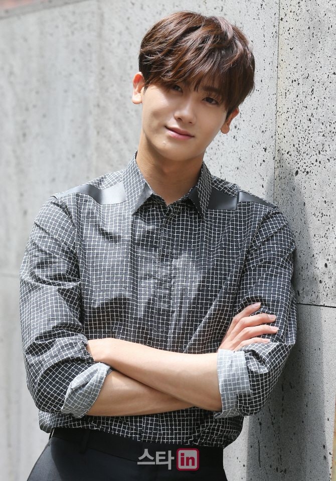 Park Hyung Sik và Han Ji Min xác nhận đóng cặp trong phim mới