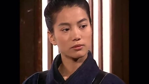 Lưu Diệc Phi lại bị 'ném đá' tơi bời vì được chọn làm Hoa Mộc Lan