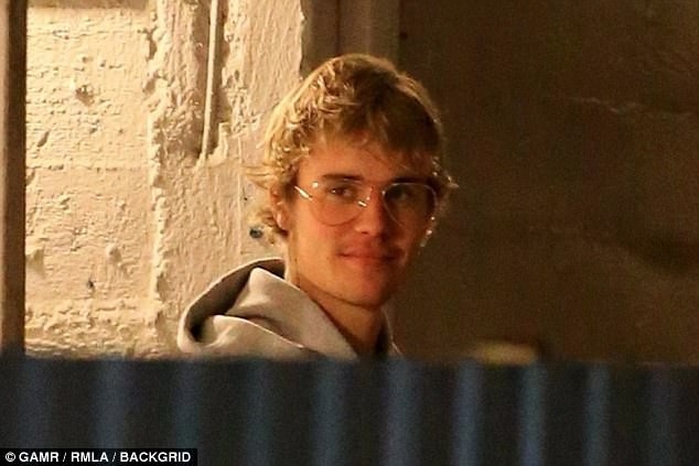 Selena Gomez và Justin Bieber đi hẹn hò sau thời gian xa cách