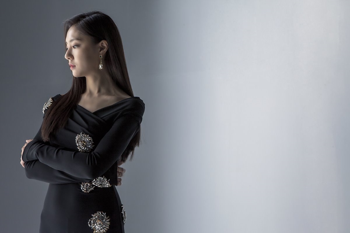 Shin Se Kyung xinh đẹp động lòng người trong vòng tay Kim Rae Won