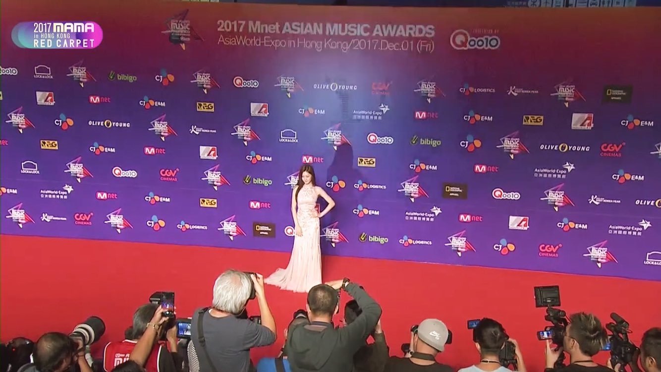 Kim Sae Ron xinh như nữ thần trên thảm đỏ MAMA 2017 Hong Kong