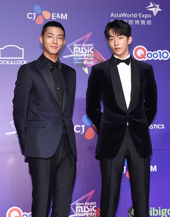 Dàn khách mời trao giải hoành tráng của MAMA 2017 tại Hong Kong