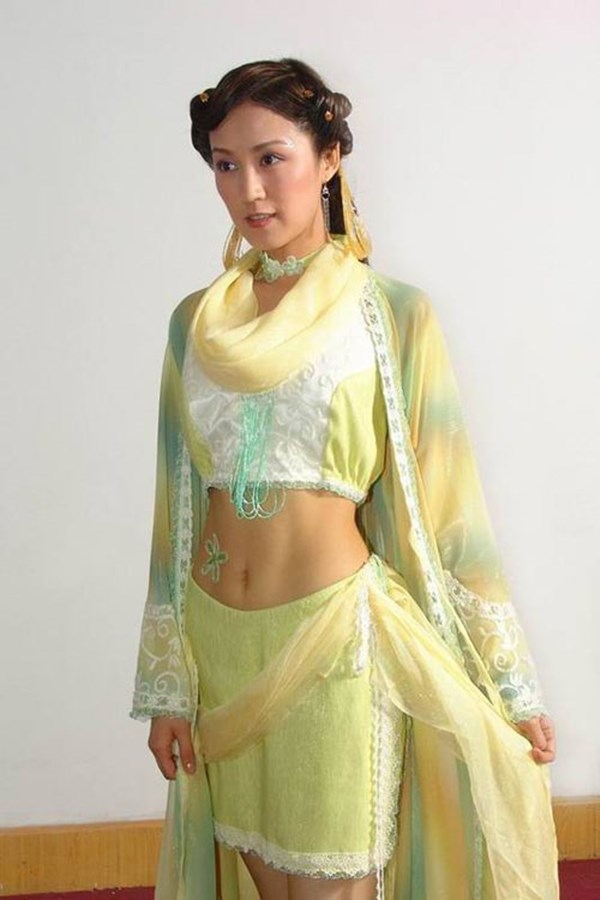Những bộ trang phục gây nhức mắt khán giả trong phim cổ trang Hoa ngữ