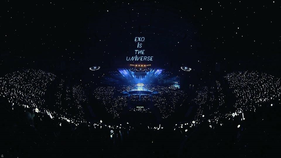 Dù đã kết thúc nhưng Netizen vẫn ném đá việc EXO nhận Nghệ sĩ của năm