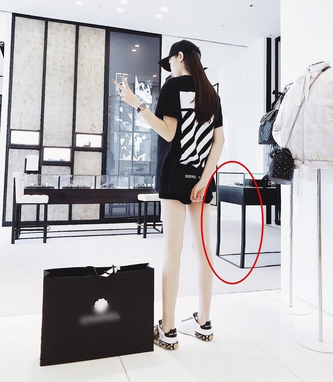 Sao Việt photoshop quá đà tới lộ liễu