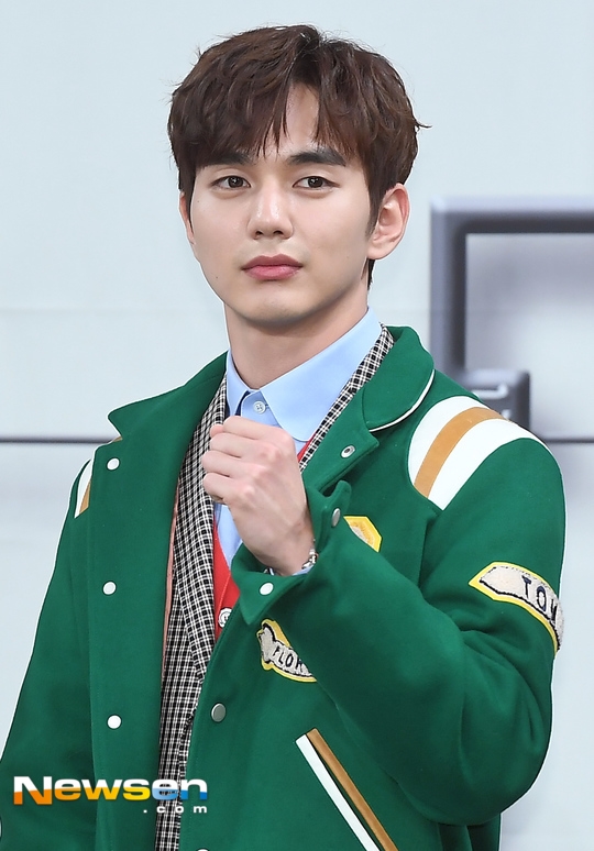 Lần đầu đóng phim hài tình cảm Yoo Seung Ho lập tức than khó