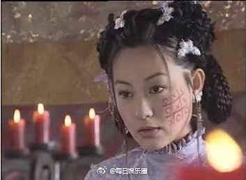Xót xa khi nhìn những mỹ nhân yêu kiều bị hủy dung nhan