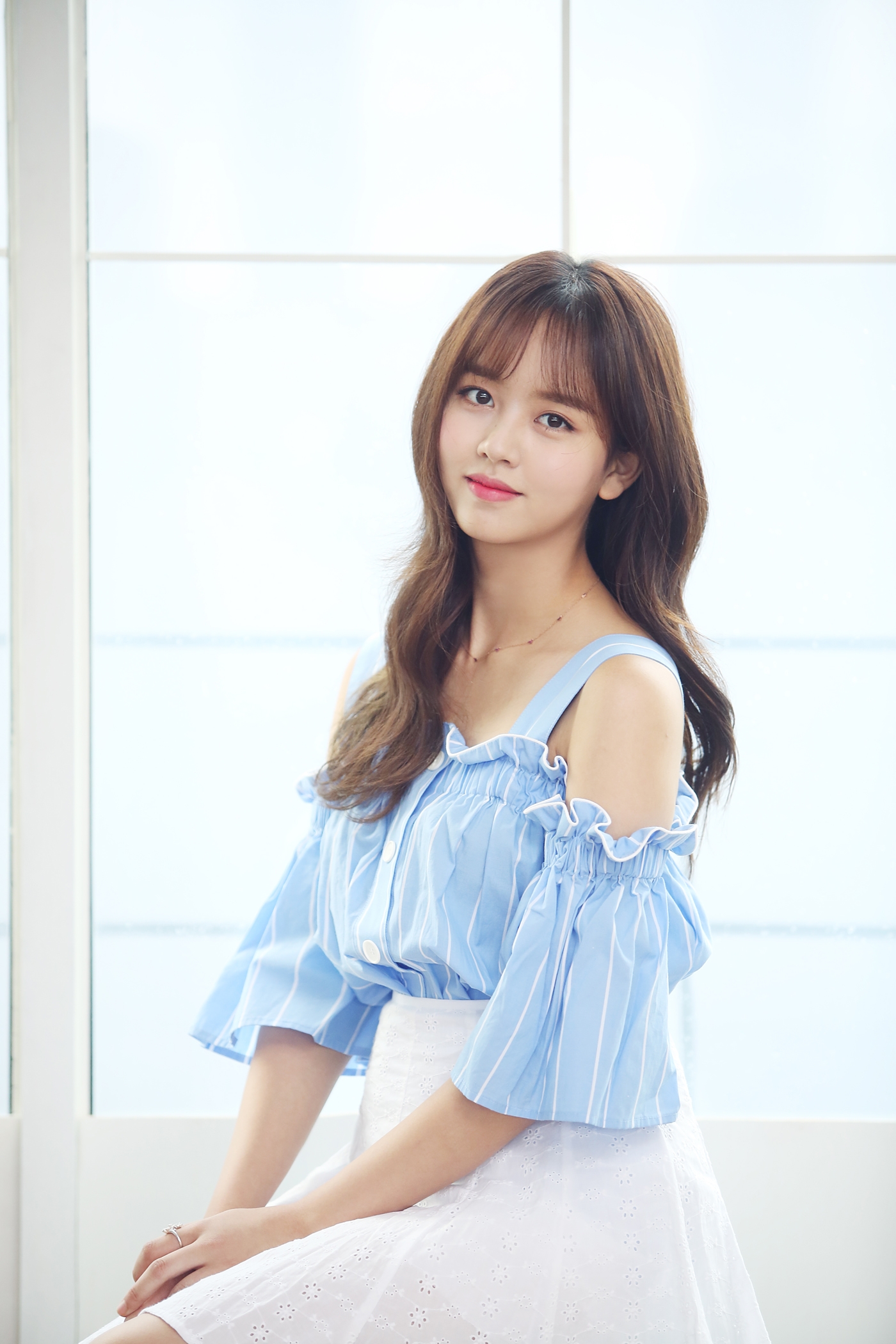 Kim So Hyun - Kim Jae Joong nhận giải ngôi sao Hallyu 2017