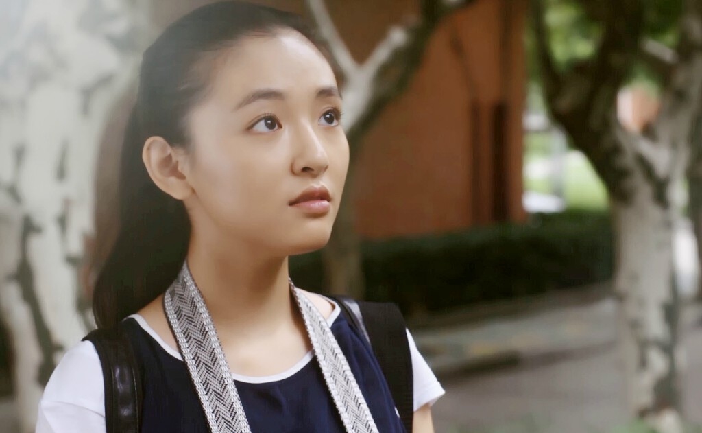 Những diễn viên Hoa ngữ “dở khóc dở cười” vì ngoại hình trẻ con!