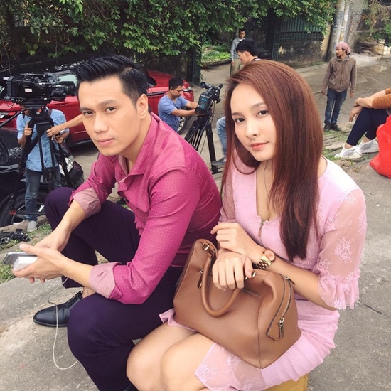 Cảnh tình tứ trên phim của cặp đôi nghệ sĩ dính nghi án tình cảm