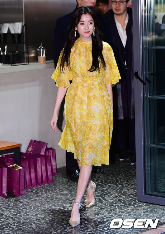 Han Hyo Joo duyên dáng, thanh lịch, xinh như tiên nữ trong sự kiện mới