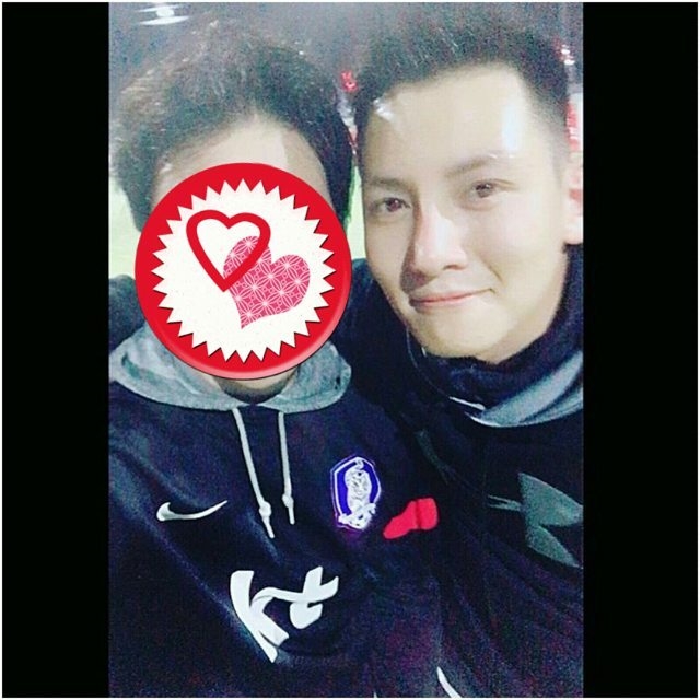 Ji Chang Wook đăng ảnh mới thông báo trở lại doanh trại quân đội