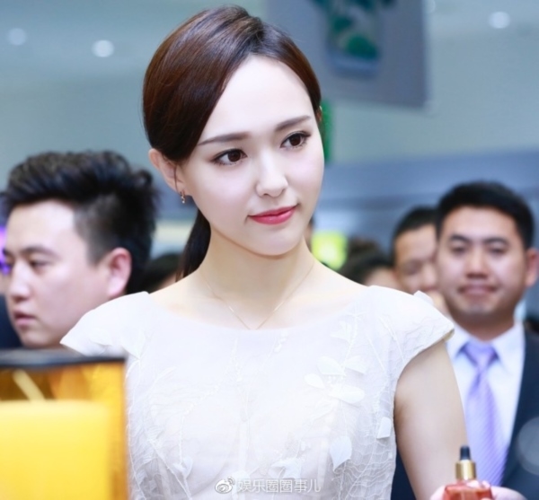 Đường Yên được La Tấn tổ chức tiệc sinh nhật trên phim trường