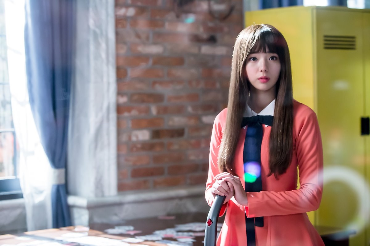 Yoo Seungho - Chae Soobin đẹp đôi trong poster mới của I'm Not A Robot