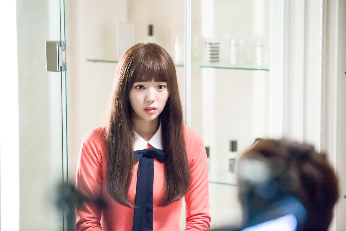Yoo Seungho - Chae Soobin đẹp đôi trong poster mới của I'm Not A Robot