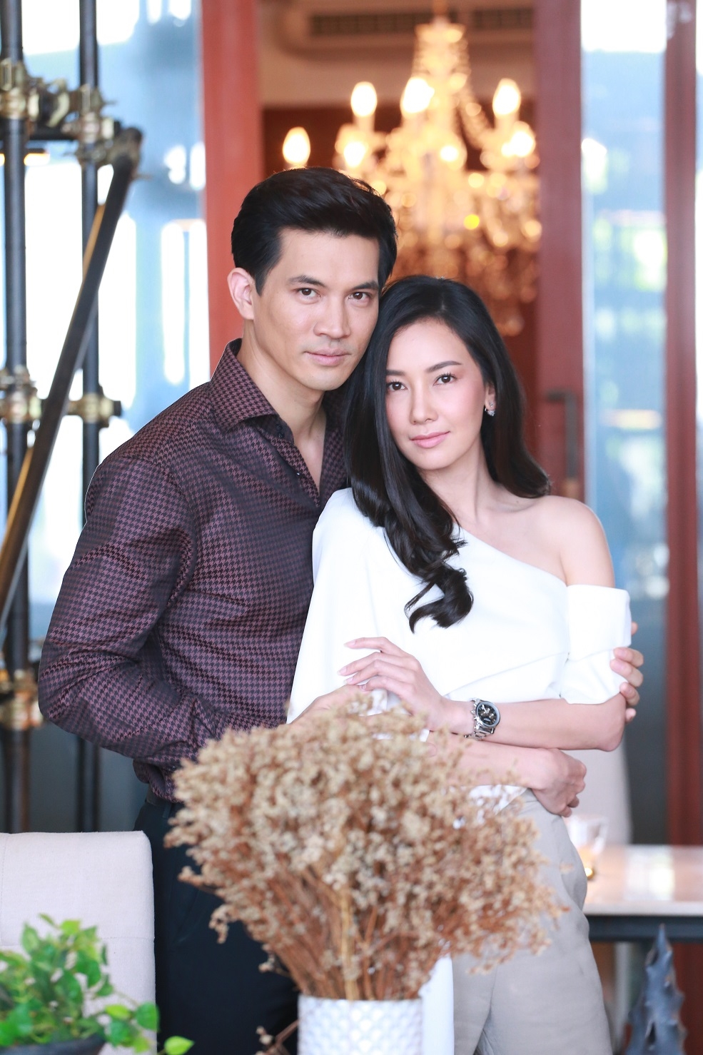 Fan ngóng chờ phim mới của hai ông - bà hoàng thể loại drama Thái