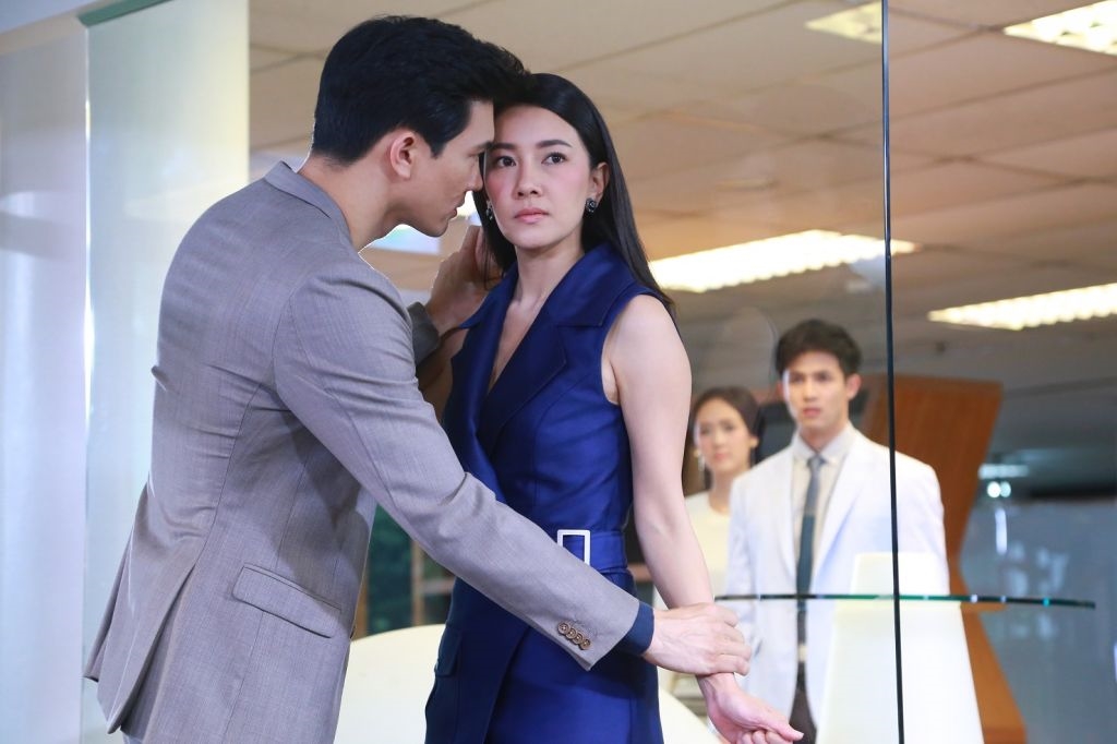 Fan ngóng chờ phim mới của hai ông - bà hoàng thể loại drama Thái