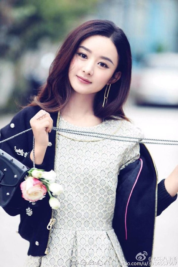 Khi mỹ nhân Hoa ngữ buông xõa tóc dài
